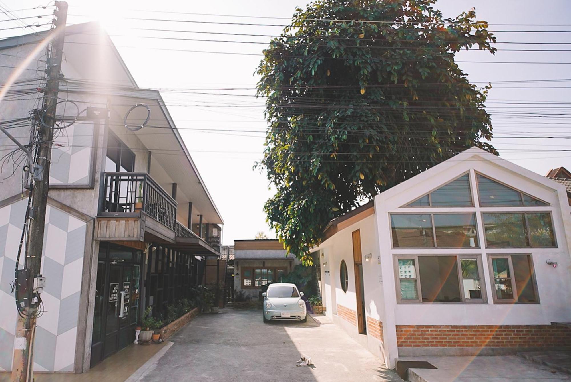 Bed and Breakfast Sleepy House Chiang Rai Exterior foto