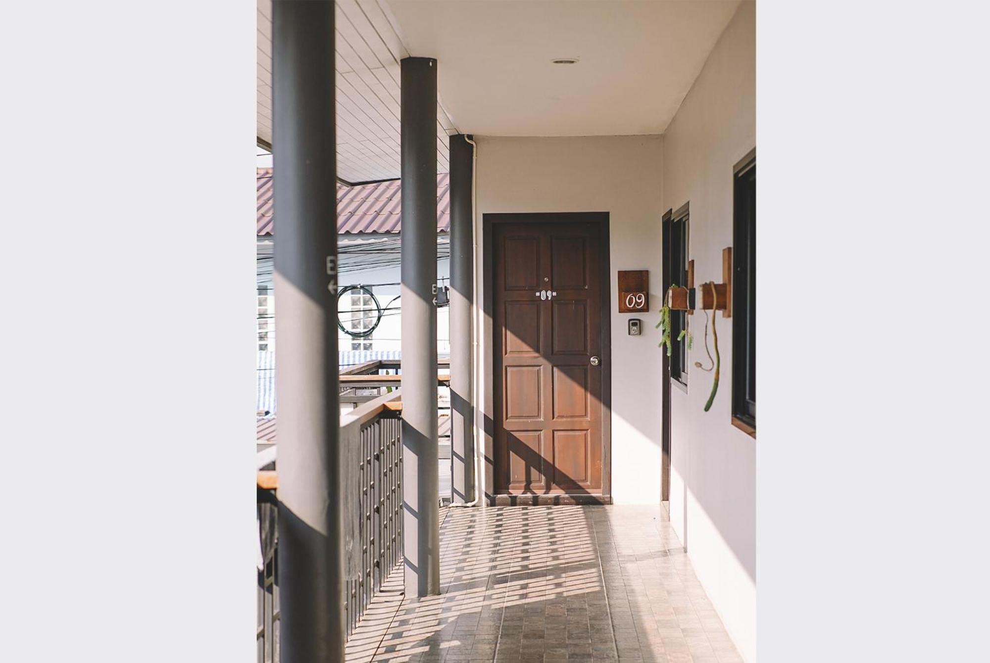 Bed and Breakfast Sleepy House Chiang Rai Exterior foto