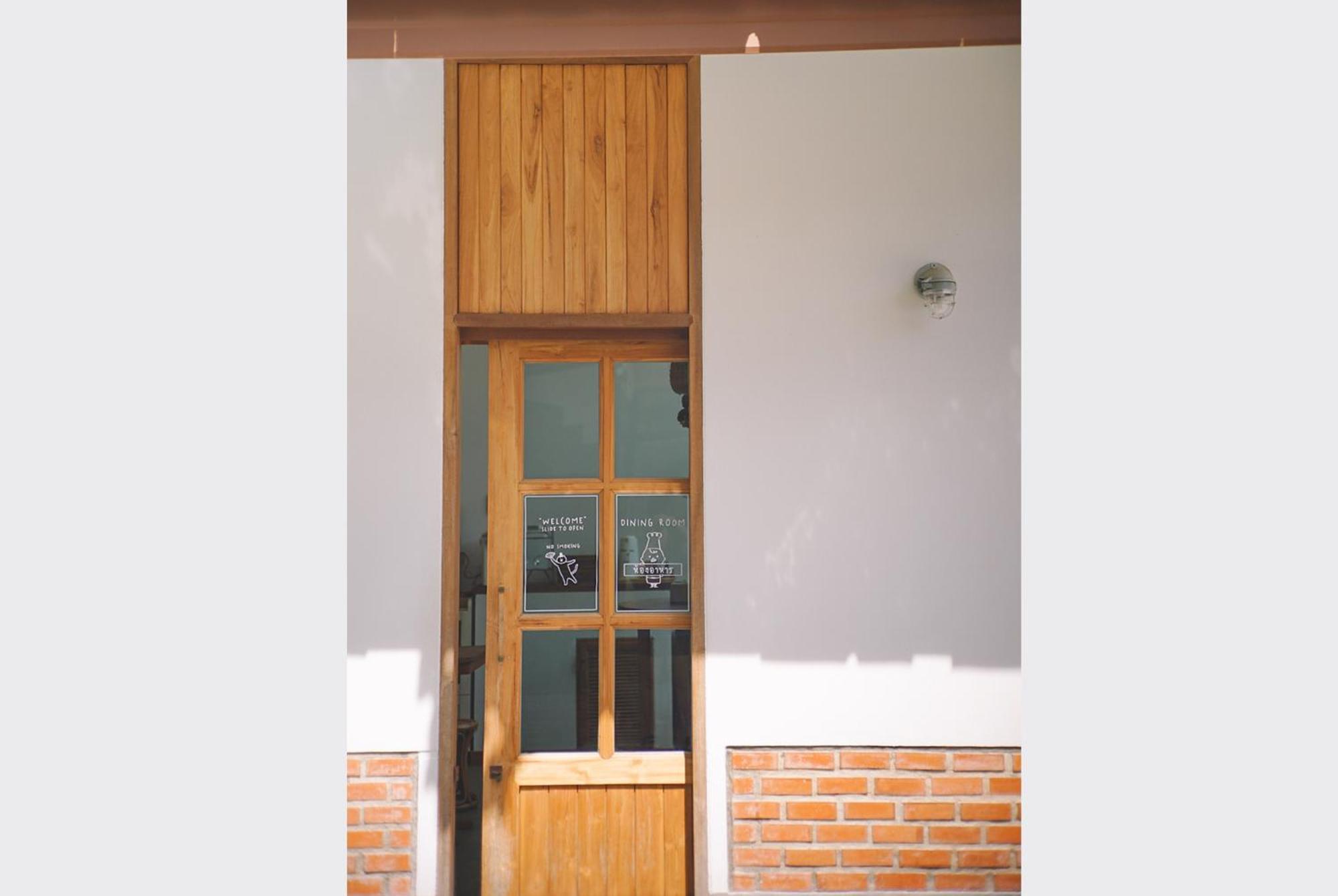 Bed and Breakfast Sleepy House Chiang Rai Exterior foto