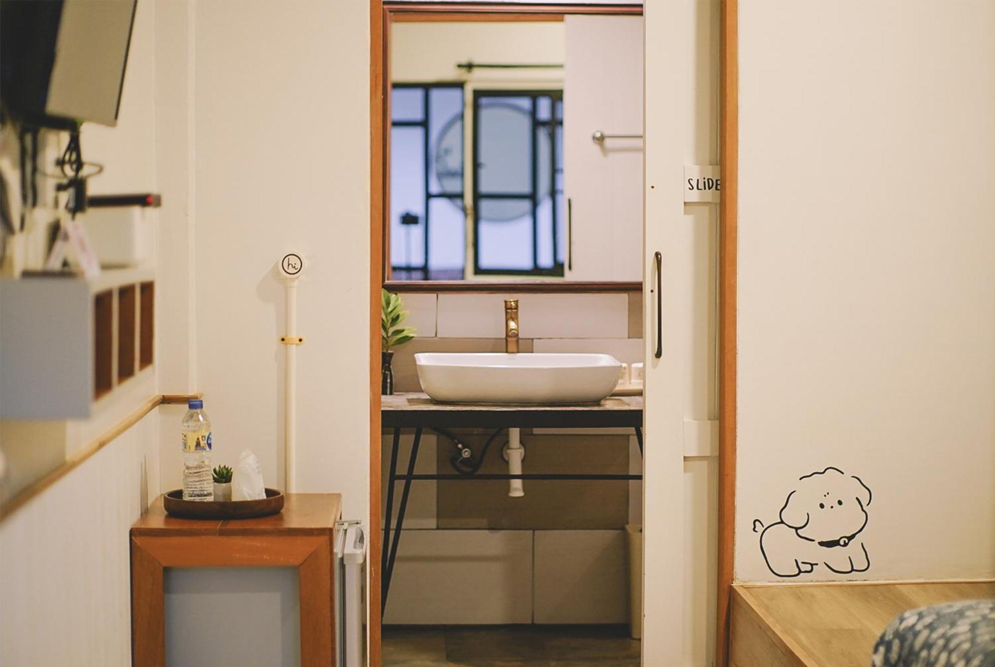 Bed and Breakfast Sleepy House Chiang Rai Exterior foto